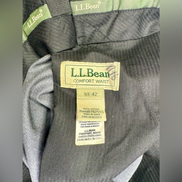 L. L. Bean Dress Pants Gray Pleated Size 42x33 - Picture 7 of 10